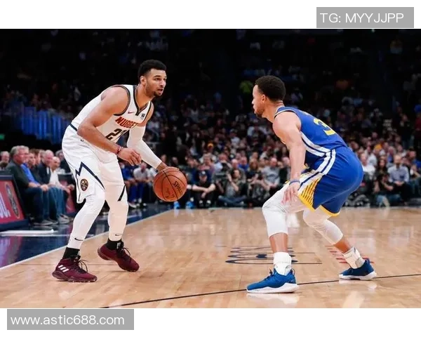 丹佛掘金迎战强敌巅峰对决揭示新赛季冠军格局之争