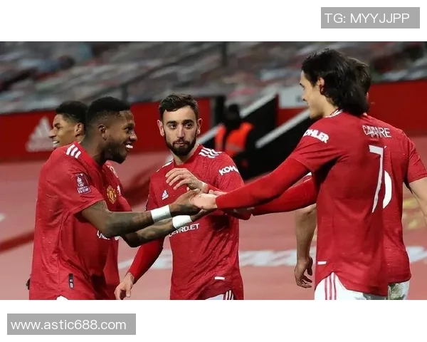 曼联迎战强敌全力以赴 球迷期待精彩对决展现红魔风采