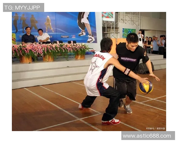 篮球新时代：探索全方位训练与战术革新助力年轻球员成长之路