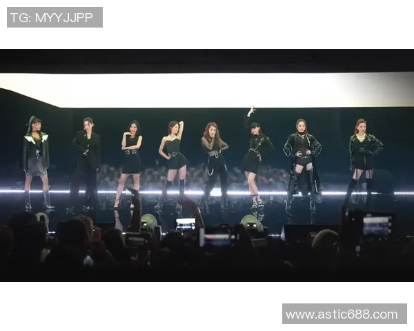 篮球点燃青春梦想描绘拼搏荣耀展现团队精神与无限激情